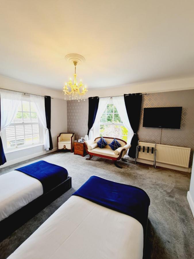 Beaufort Lodge - Central Location & Free Parking 톤턴 외부 사진